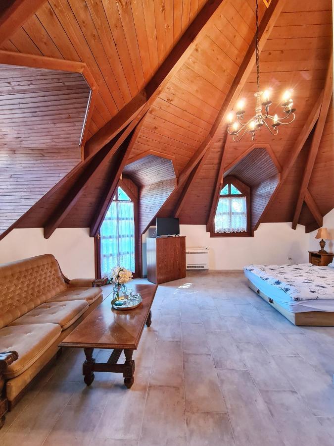 Agas Vendeghaz Otel Csopak Dış mekan fotoğraf